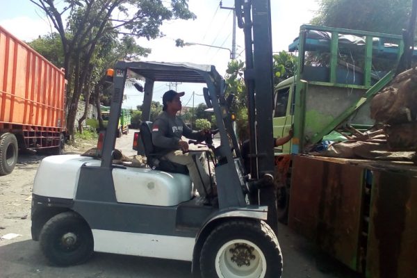 muhamad-sewa-forklift-bali-gallery-800-600-11