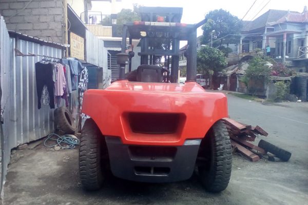 muhamad-sewa-forklift-bali-gallery-800-600-18