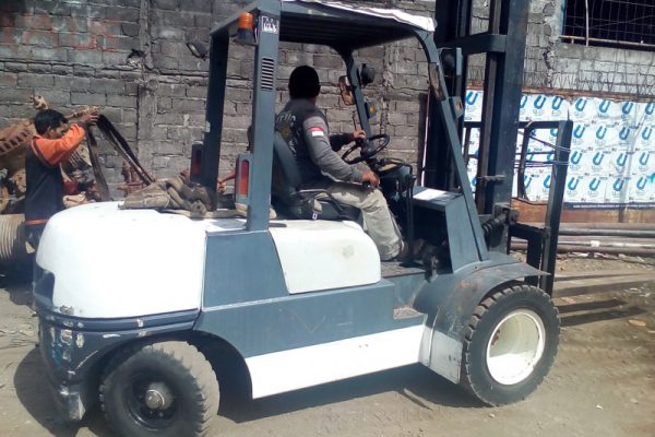 muhamad-sewa-forklift-bali-gallery-800-600-6